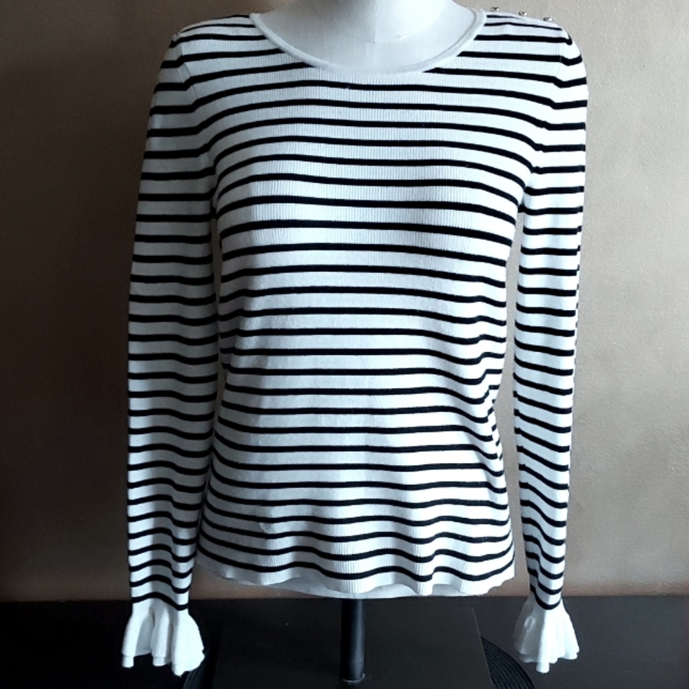 White House Black Market  Top  Size M